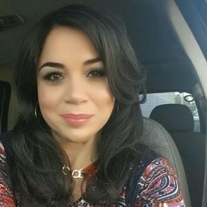 Meet your Posher, Marie carmen